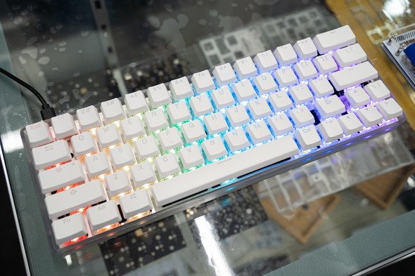 マツコ”も紹介した「自作キーボード」 はんだ付け不要な初心者向け