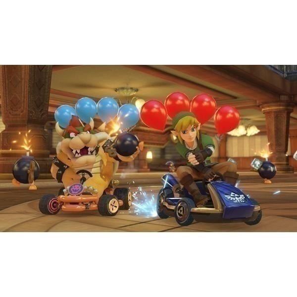 Nintendo Switch マリオカート8 デラックス お一人さま3点限り