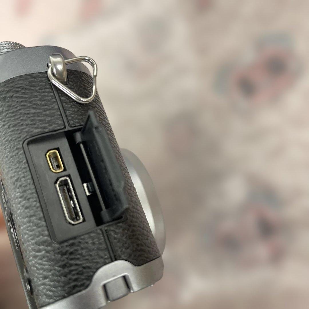 12419 FUJIFILM デジタルカメラ X100S