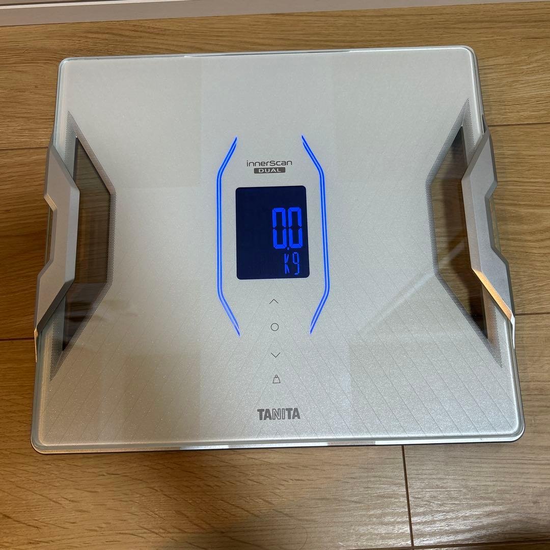 【美品・使用頻度(少)の日本製】TANITA RD-912 体脂肪計・体組成計 楽天市場】タニタ 体重計 体組成計 タニタ体組成計 体脂肪計 RD-912